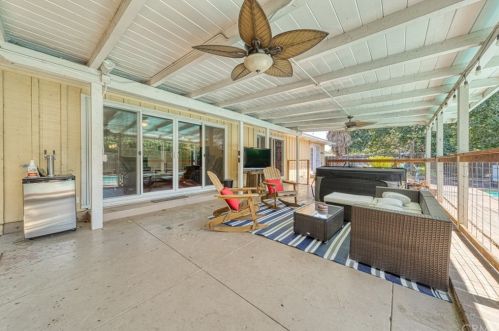 137 Macdonald Ave, Chico CA  95926-2101 exterior