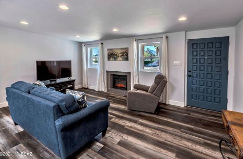 8058 18th Pl, Tucson, AZ 85710-5816