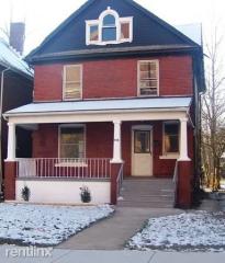 558 12th St, Niagara Falls, NY 14301-1816