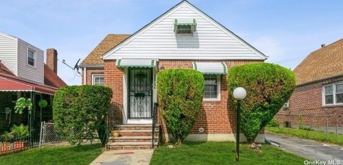 130-06 219th St, Jamaica, NY 11413-2017