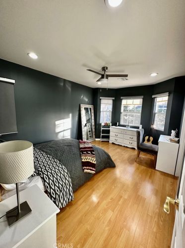 8154 Wakefield Ave, Van Nuys CA  91402-5329 exterior