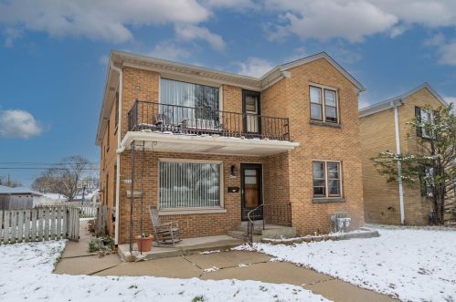 8625 Burleigh St, Milwaukee WI 53222-3719 exterior