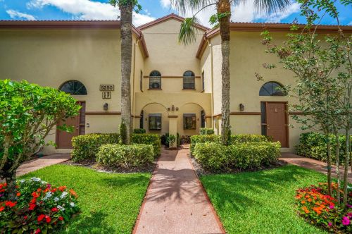 5250 Europa Dr, Boynton Beach, FL 33437-2152