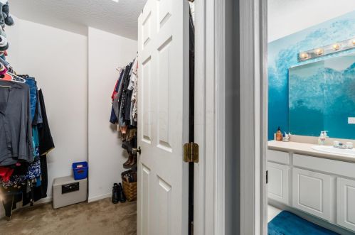 306 Preswicke Ml, Blacklick OH  43004-8462 exterior