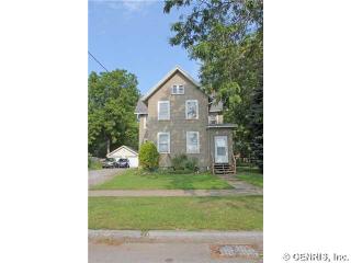 255 River St, Rochester, NY 14612-4717