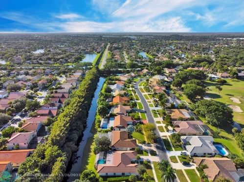 20044 Back Nine Dr, Boca Raton FL  33498-4707 exterior