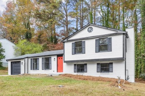 4992 Stone Trce, Stone Mountain GA  30083-6008 exterior