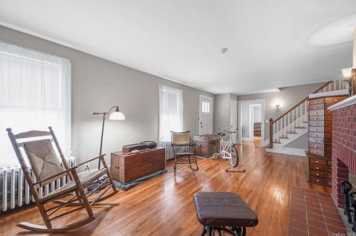 67 Main St, Washingtonville NY  10992-1212 exterior