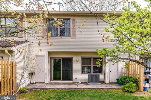 48 Drewes Ct, Lawrence Township NJ  08648-2634 exterior