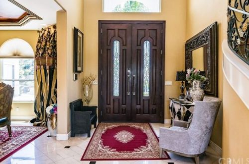 8706 Skye Isle Way, Bakersfield, CA 93312-1946