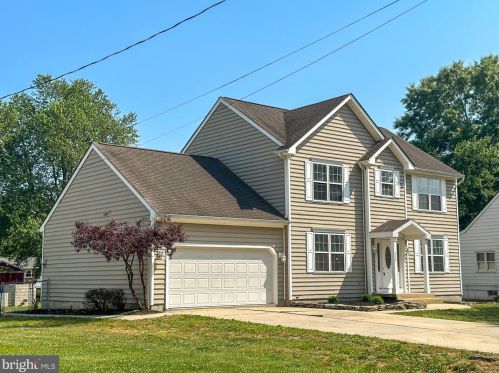 712 Cardinal Ave, Bear, DE 19701-1104