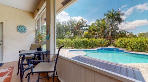 17222 78th Rd, Town Of Loxahatchee Groves FL  33470-5808 exterior