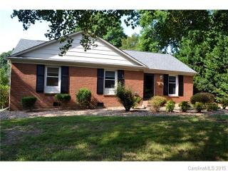 1536 Kentland Ln, Charlotte, NC 28210-3538