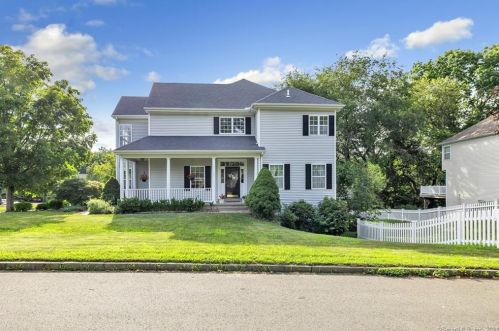 145 Lexington Way, Milford, CT 06461-9119