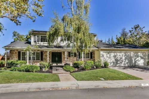 677 Thornhill Rd, Danville, CA 94526-3634