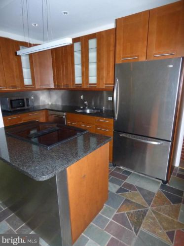 1915 New Hampshire Ave, Washington DC  20009-3309 exterior