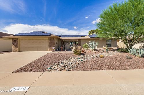 10810 Mimosa Dr, Sun City, AZ 85373-1530