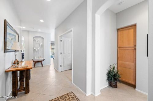 88 Macaw Ct, San Tan Valley, AZ 85143-3993