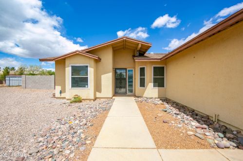 1141 Jasmin Dr, Sierra Vista, AZ 85635-6411