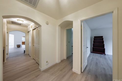 508 Heatherwood Dr, Madera CA  93637-2744 exterior