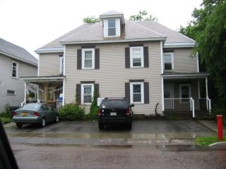 306 Colchester Ave, Burlington VT  05401-1433 exterior