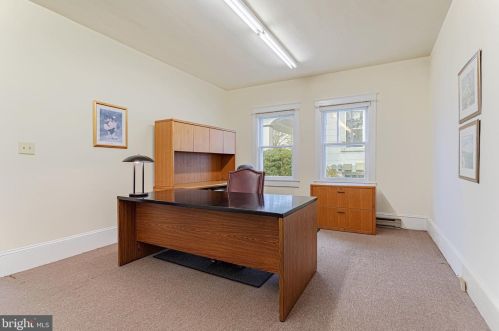 221 Loudoun St, Leesburg VA exterior