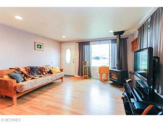 653 David Dr, Streetsboro, OH 44241-4711