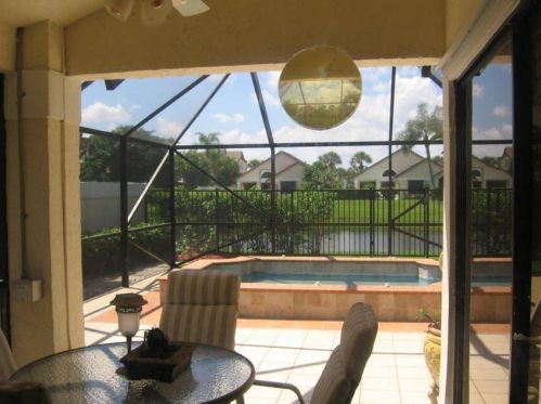 8053 Allspice Dr, Boynton Beach, FL 33472-2907