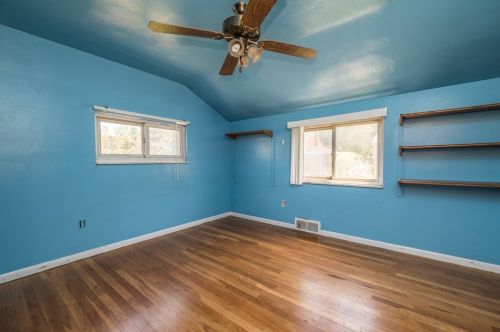 114 Fox Chase Dr, Verona PA  15147-2806 exterior