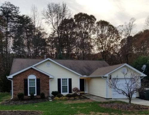 3311 Mill Spring Ct, Greensboro, NC 27410-8316