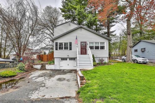 20 Betty Ln, Salem, NH 03079-1708