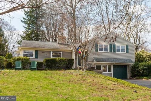 10 Cobblestone Dr, Paoli, PA 19301-1820