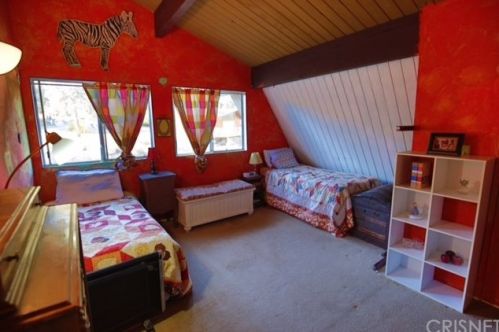 2716 Arctic Dr, Frazier Park, CA 93222-4000