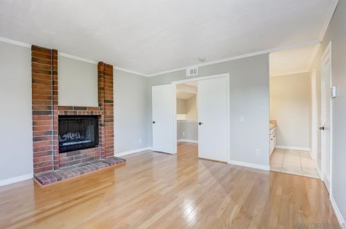 3577 Durham Cir, Oceanside CA  92056-4903 exterior