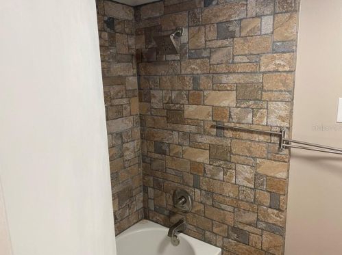 711 Livingston St, Orlando FL 32805-1529 exterior