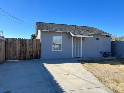 4268 3rd Ave, San Bernardino CA  92407-3002 exterior