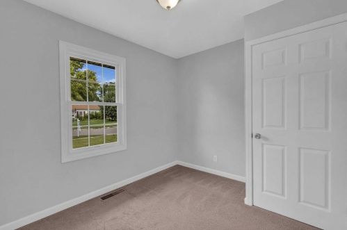 138 Flintstone Dr, New Haven OH  45030-1413 exterior