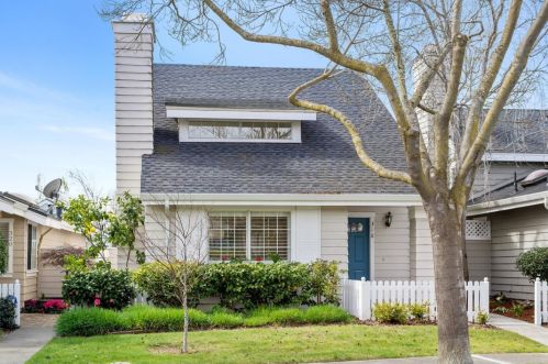 318 Sea Cliff Ln, Redwood City, CA 94065-1925