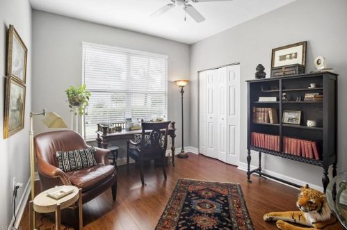 1795 Tarpon Bay Dr, Naples FL  34119-8712 exterior