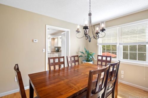 80 Settlers Ridge Rd, Milford CT  06460-3772 exterior