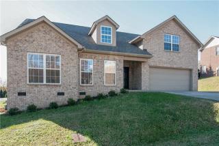 18 Twin Oaks Dr, Nashville, TN 37211-2737