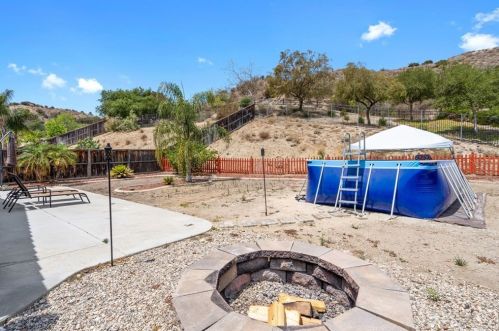 29153 Sunswept Dr, Lake Elsinore CA  92530-7246 exterior