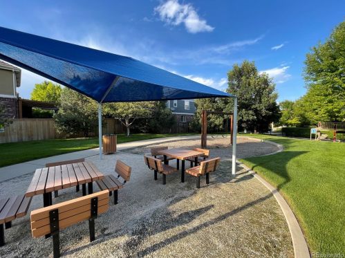 936 Rosemary St, Denver CO 80231-4185 exterior