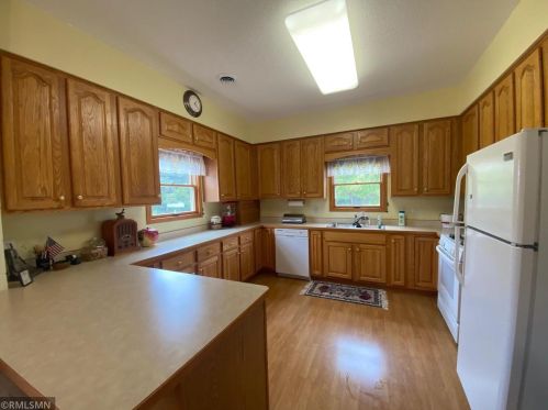 598 230th St, East Farmington, WI 54020-5832