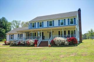 17049 Pouncey Tract Rd, Rockville, VA 23146-1750