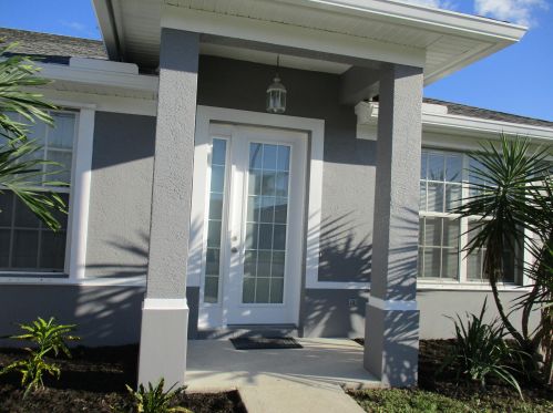 1773 Columbia St, Fort Pierce, FL 34987-2074