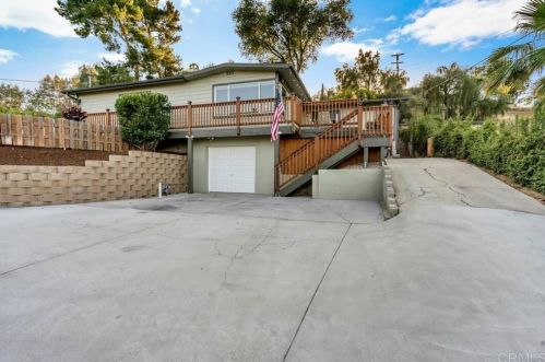 9366 Riverview Ave, Lakeside, CA 92040-3727