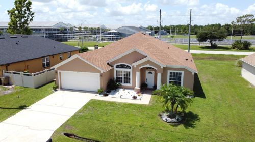 210 Grifford Dr, Kissimmee, FL 34758-2617