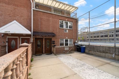 123-25 147th St, Jamaica, NY 11436-5820