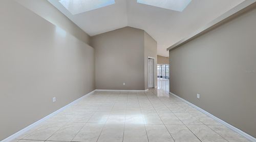 1268 Acorn Cir, Apopka, FL 32703-3706